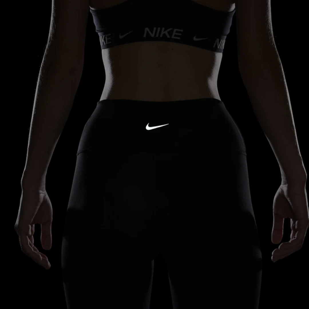 One High-Waisted Crop Leggings - Image 8