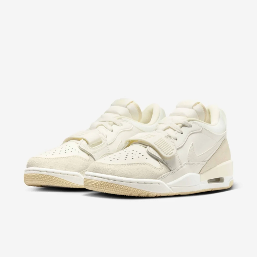 Air Jordan Legacy 312 Low Lifestyle Shoes - Image 2