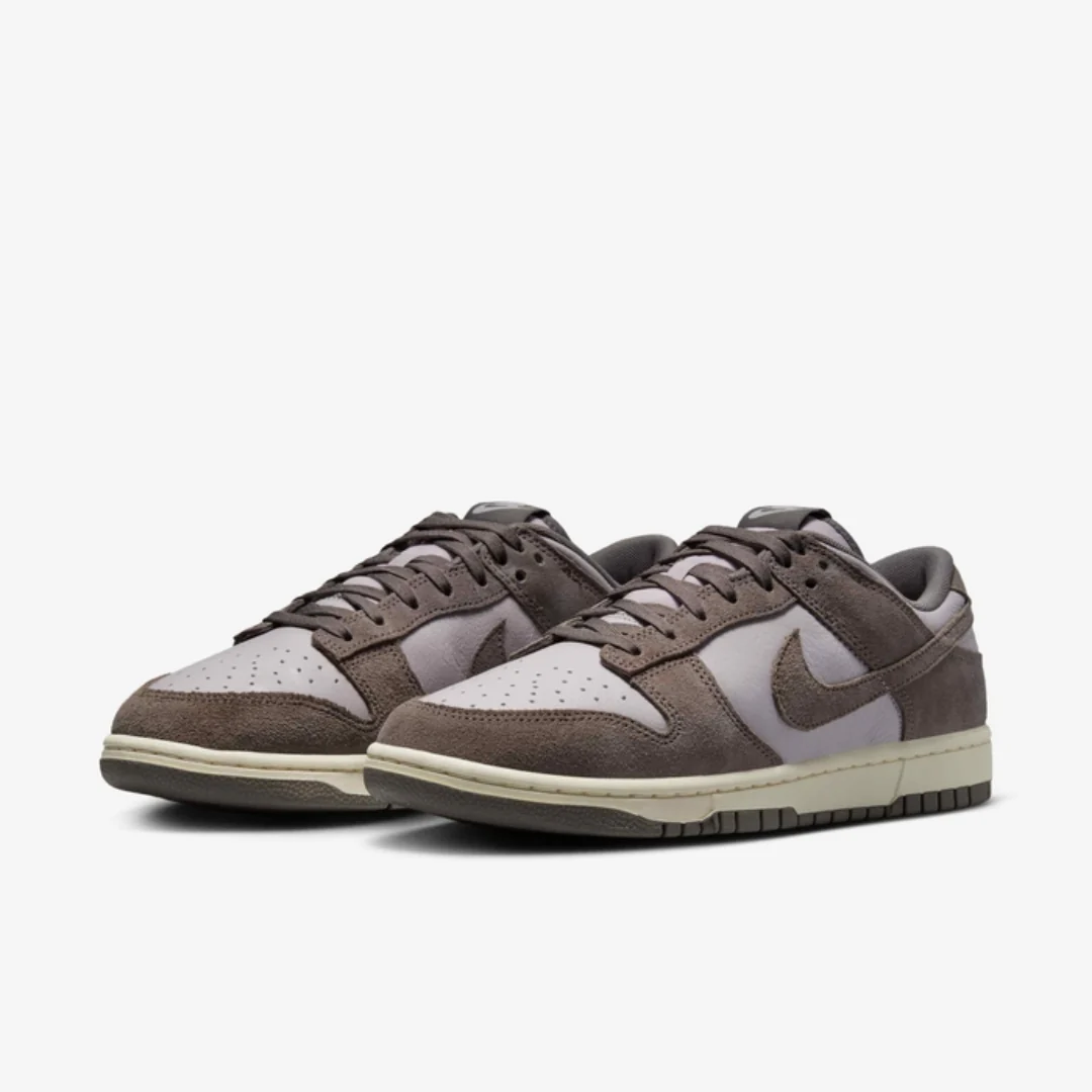 Dunk Low Retro SE Lifestyle Shoes - Image 2