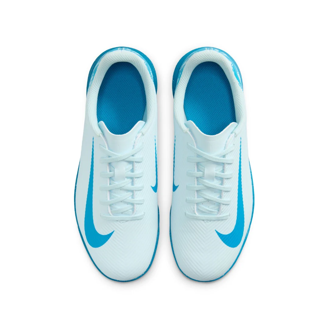 Jr. Mercurial Vapor 16 Club TF Soccer Shoes - Image 4