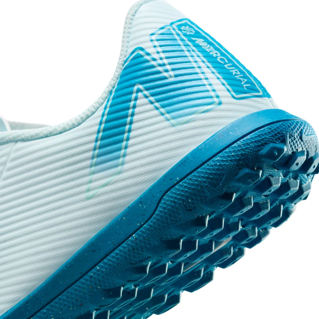 Jr. Mercurial Vapor 16 Club TF Soccer Shoes - Image 6