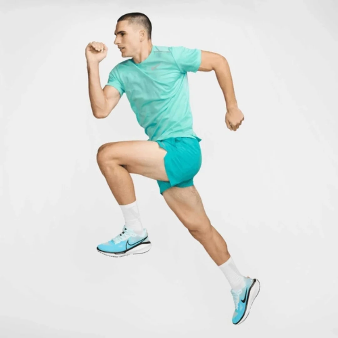 Miler T-Shirt - Image 5