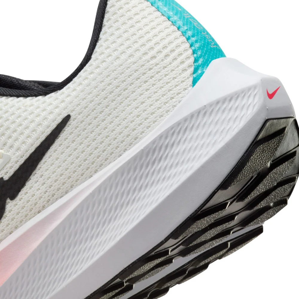 Air Zoom Pegasus 40 Road Running Shoes - Image 6