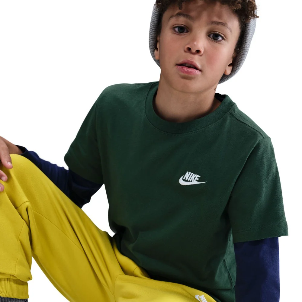 Sportswear T-Shirt - Image 4