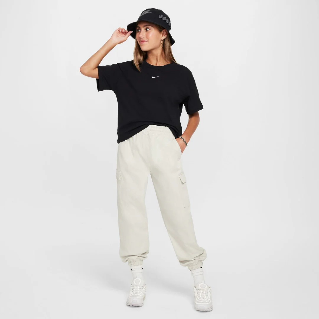 Sportswear Essential T-Shirt - Image 3