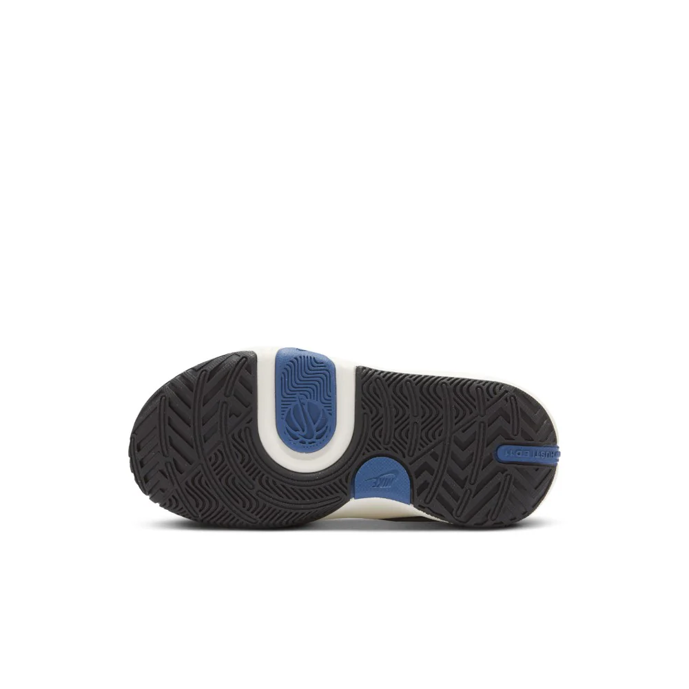 Team Hustle D 11 Basketball SHoes - Image 6
