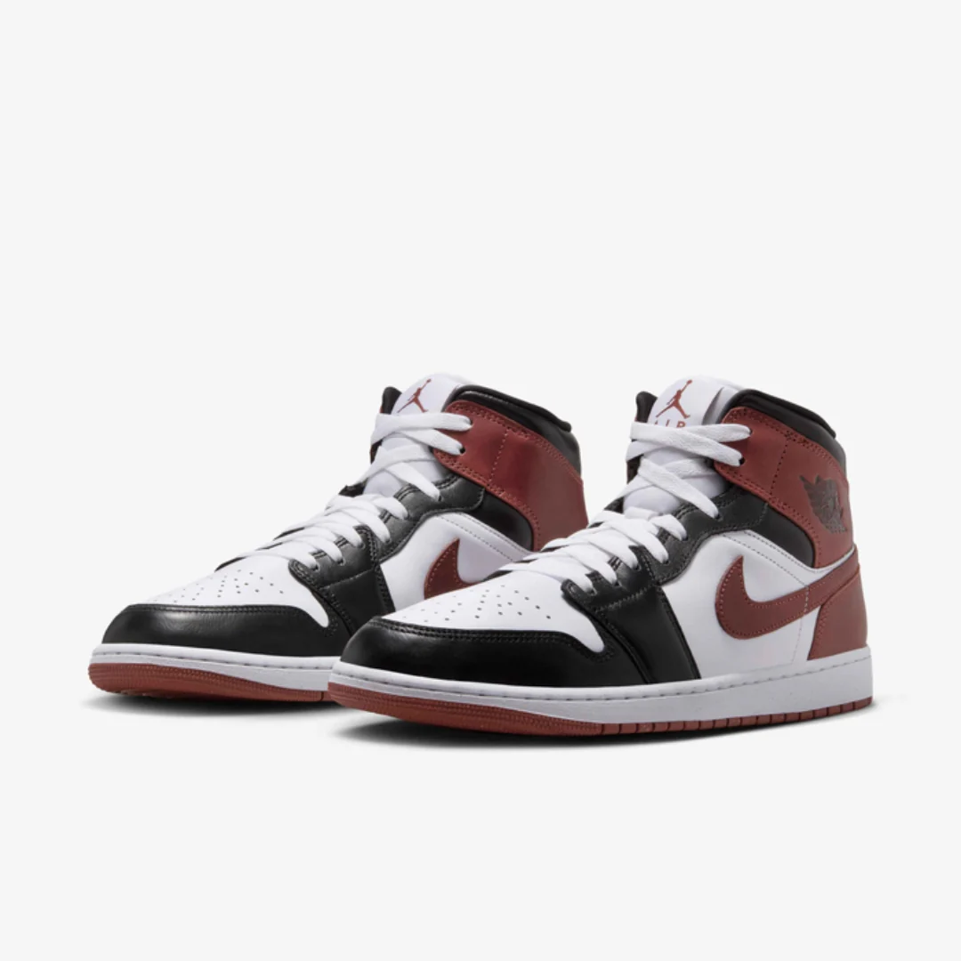 Air Jordan 1 Mid SE Lifestyle Shoes - Image 2