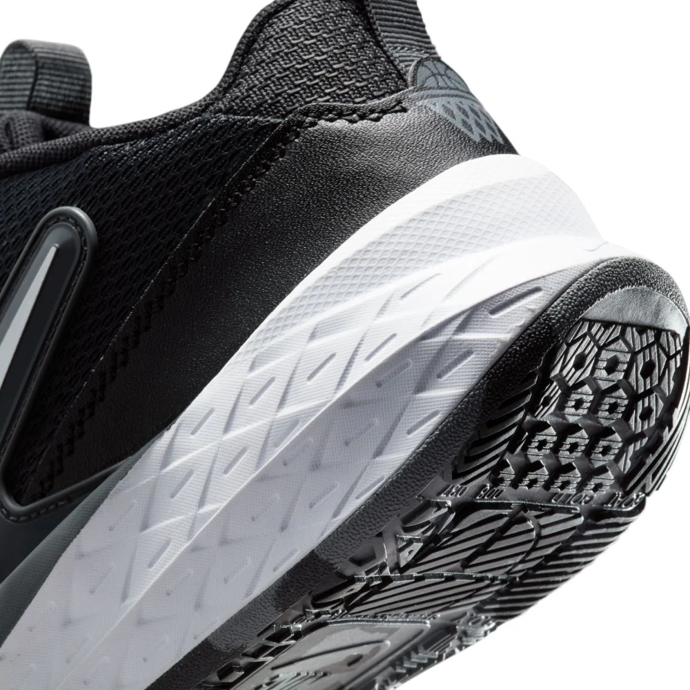 Team Hustle D 12 Basketball Shoes - Image 9