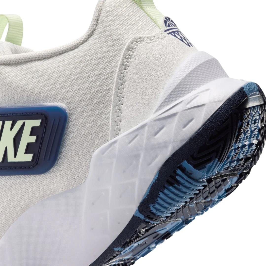 Team Hustle D 12 Kids’ Basketball Shoes - Image 9