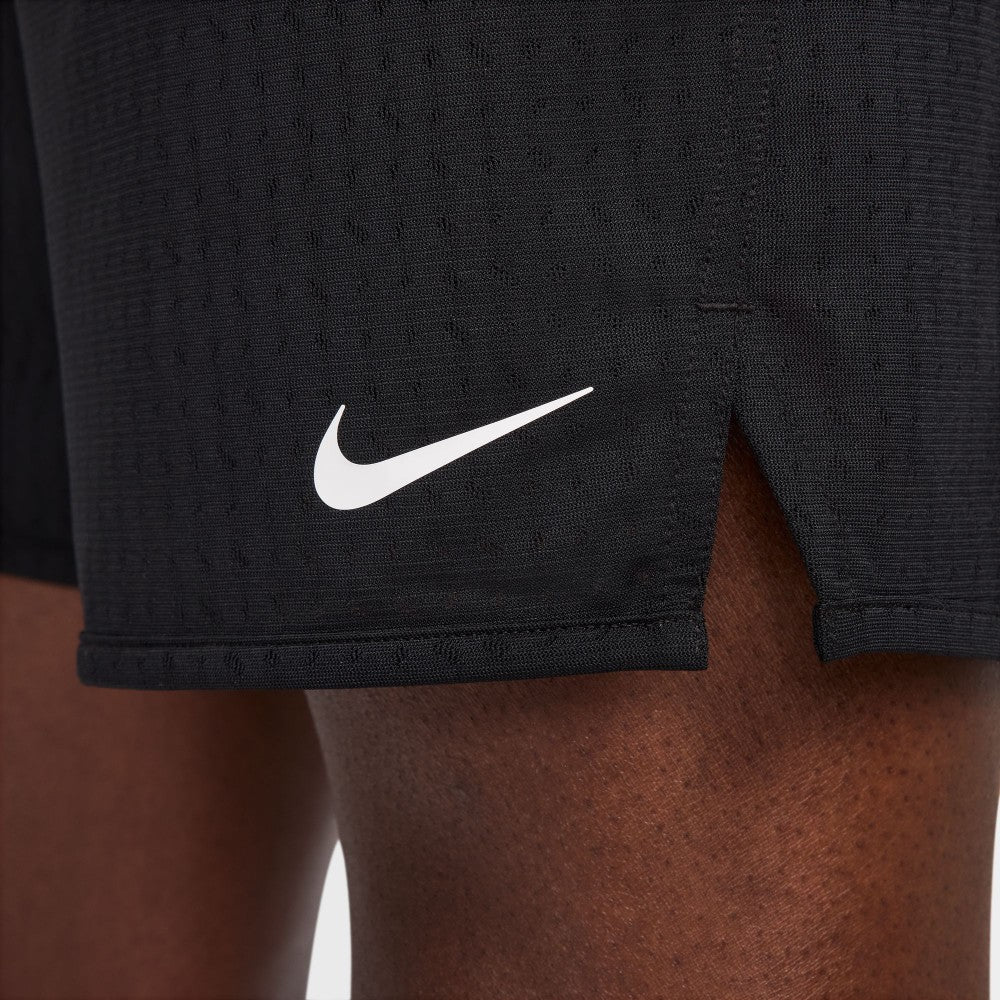 Totality Breathe Dri-FIT 7"in Shorts - Image 3