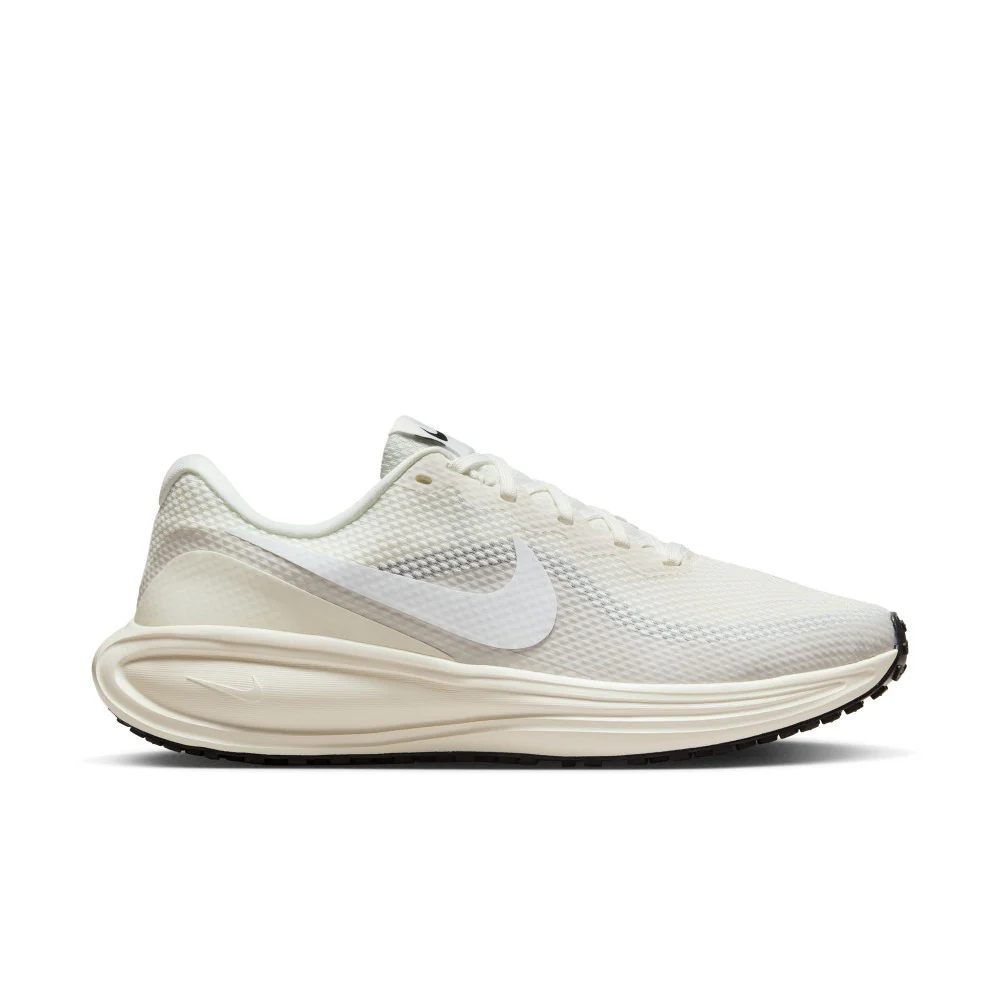 Revolution 8 Road Running Shoes