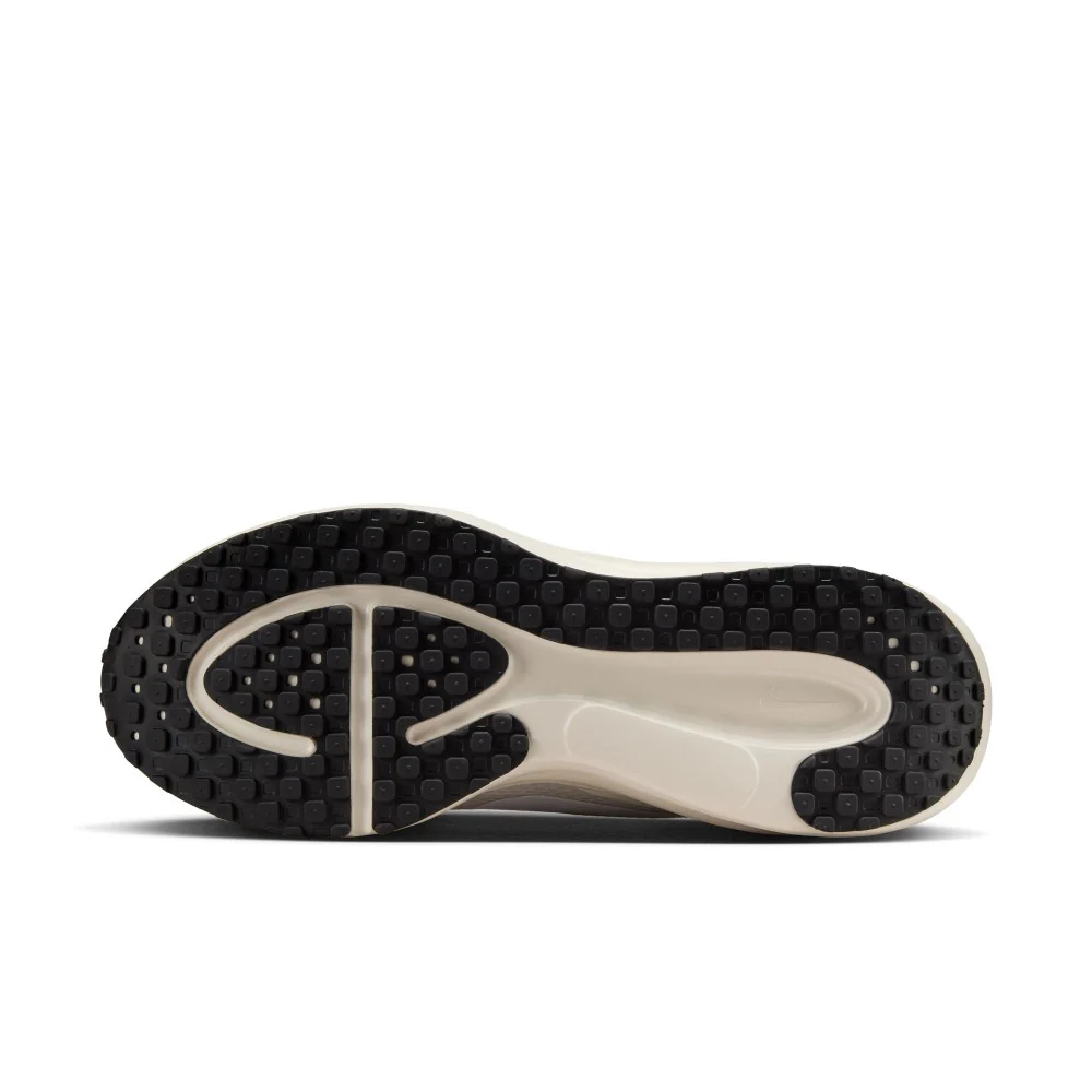 Revolution 8 Road Running Shoes - Image 8