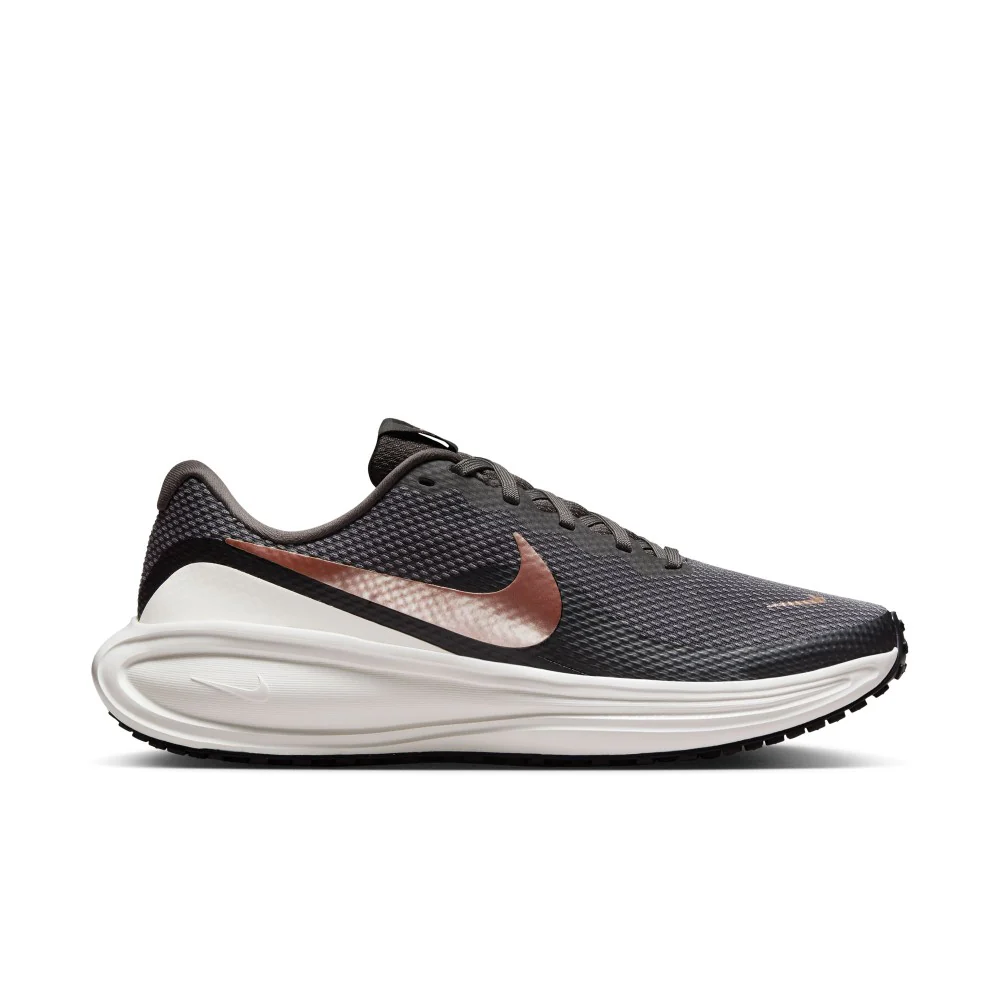 Revolution 8 Road Running Shoes