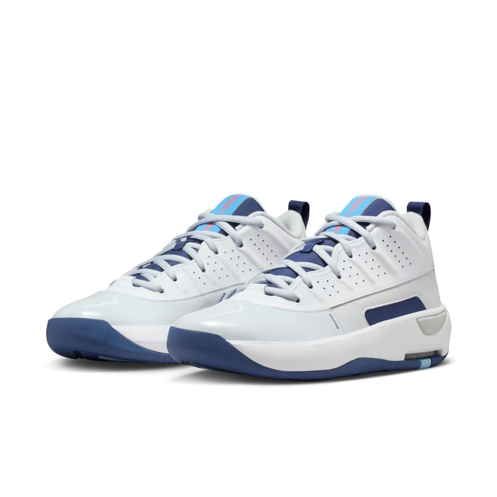 Jordan Max Aura 7 Shoes - Image 2