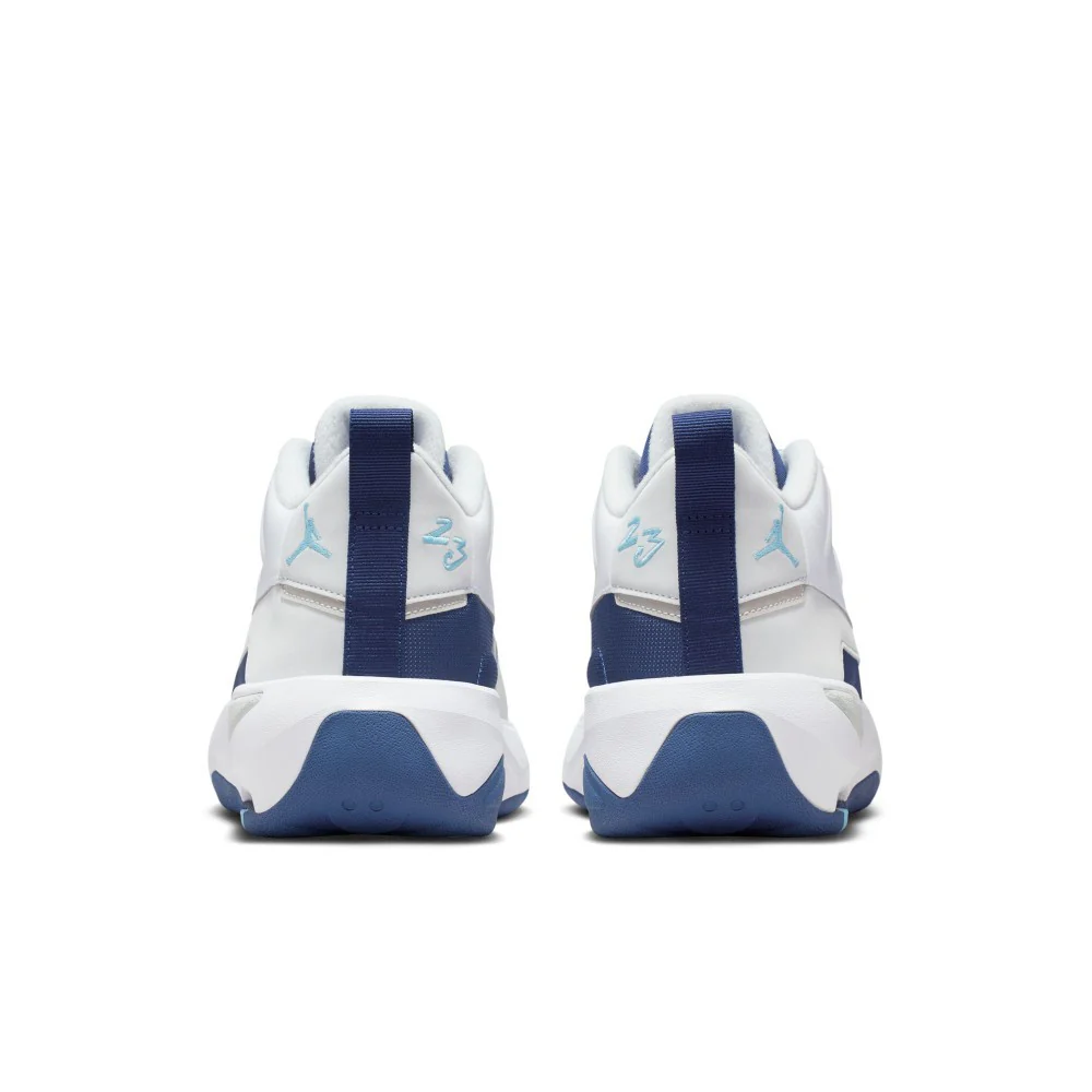 Jordan Max Aura 7 Shoes - Image 8