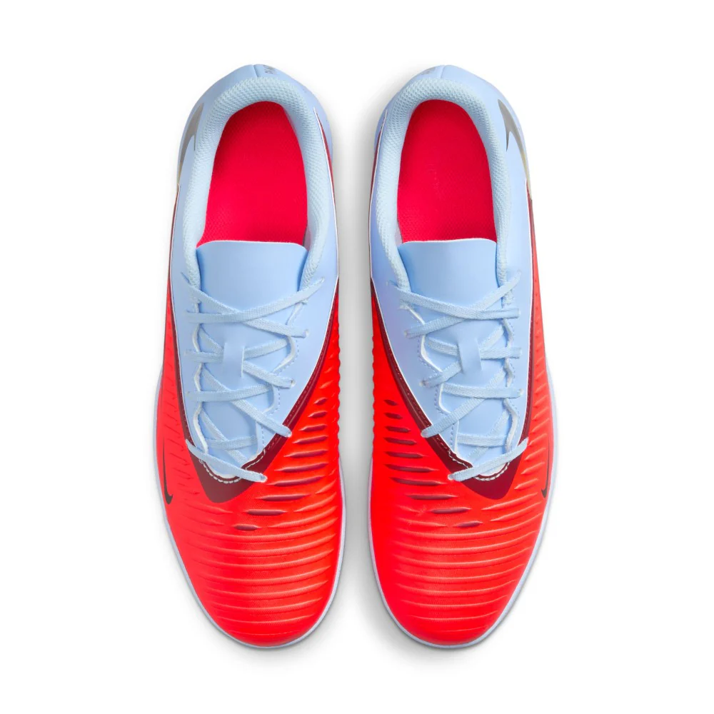 Phantom 6 Low Club Turf Football Shoes - Image 4