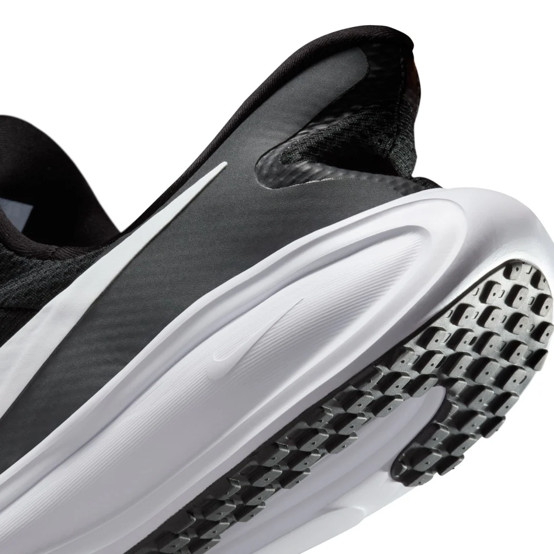 Revolution 8 Shoes - Image 9