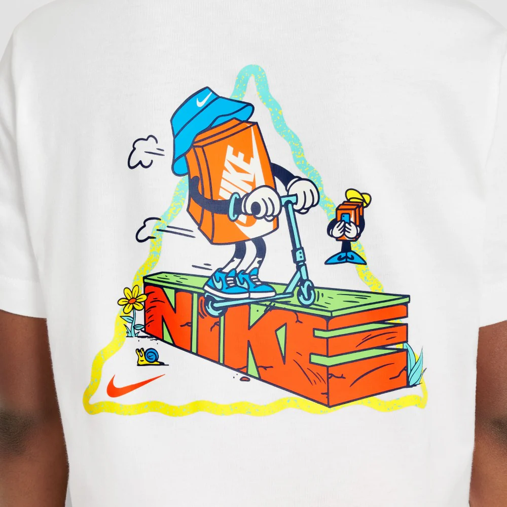Sportswear T-Shirt - Image 5