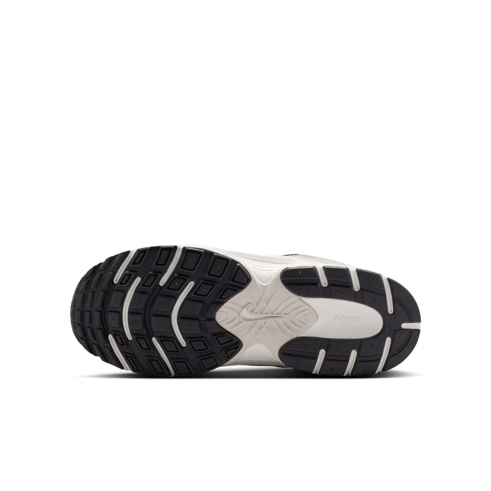 V5 RNR Lifestyle Shoes - Image 6