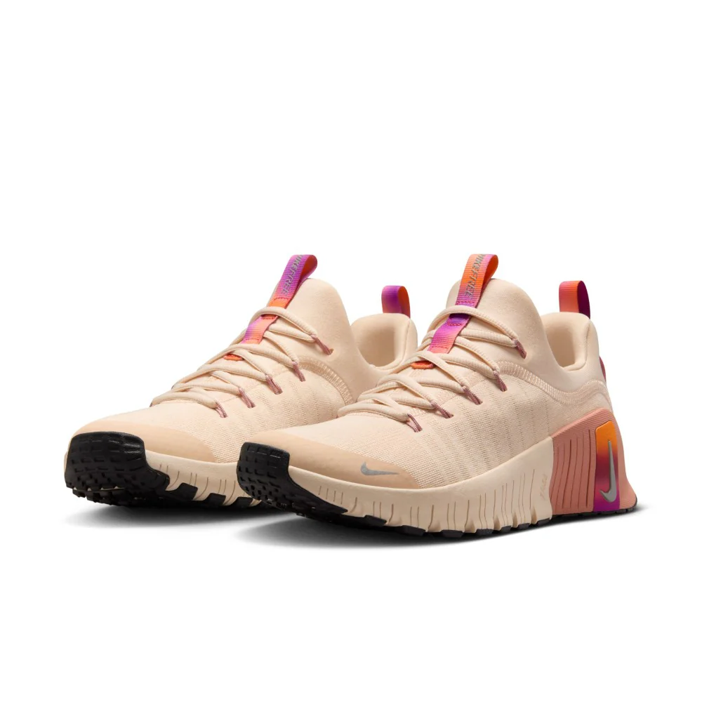 Free Metcon 6 SE Training Shoes - Image 3