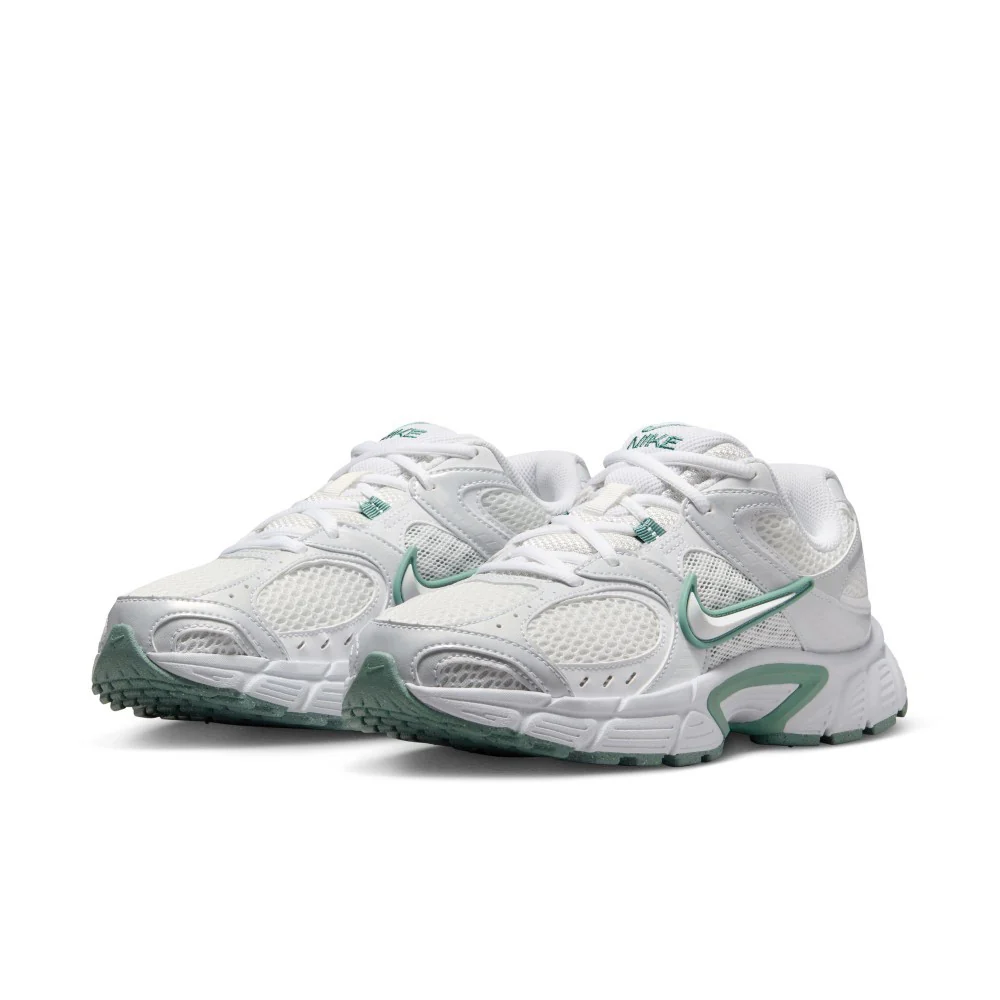 V5 RNR Shoes with Reflective Accents - Image 2