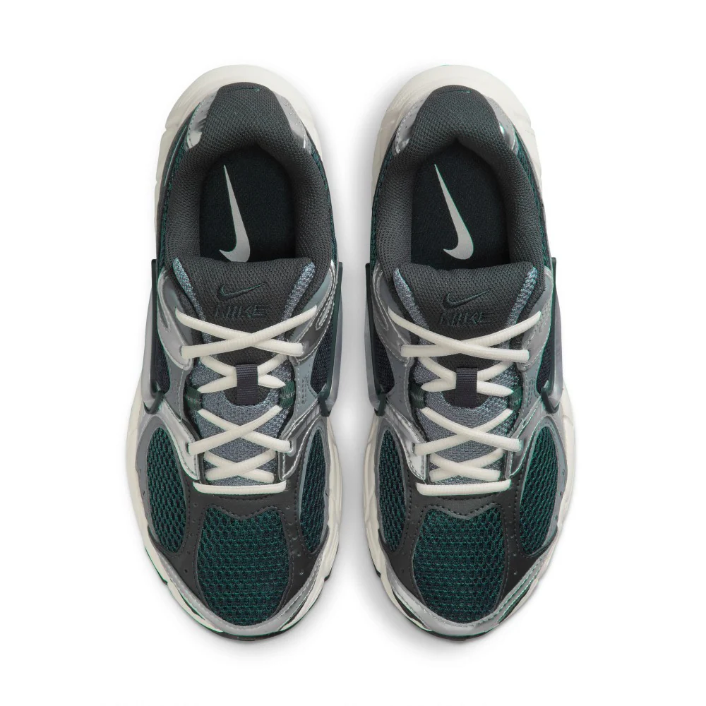 V5 RNR shoes with Reflective Accents - Image 2