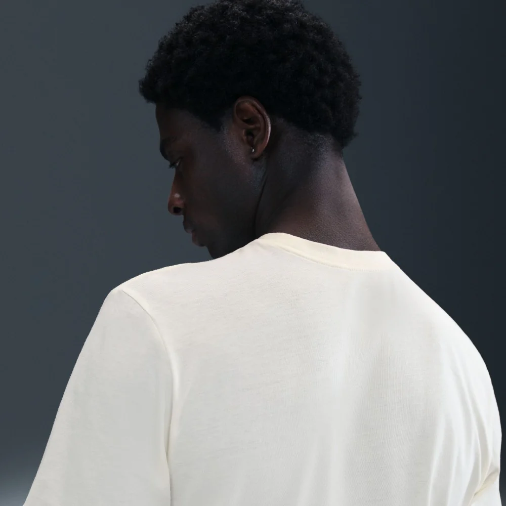 Sportswear T-Shirt - Image 5