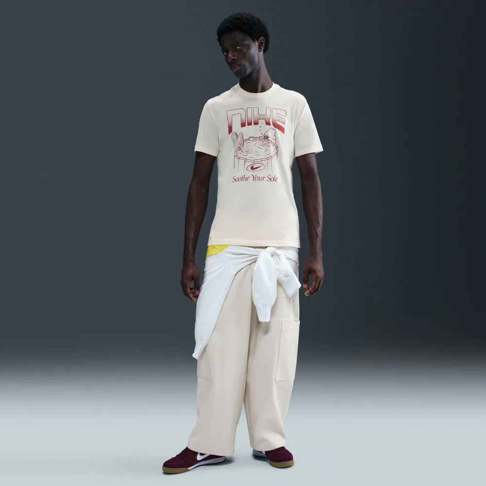 Sportswear T-Shirt - Image 8