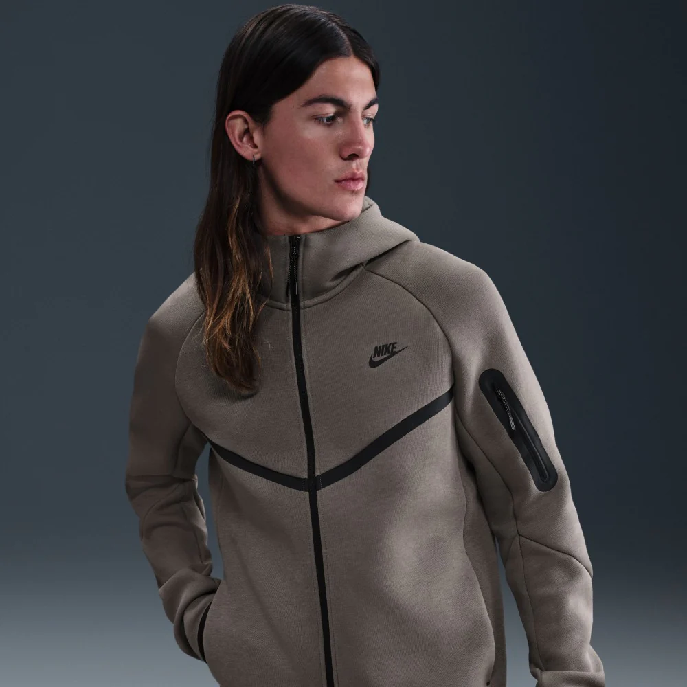 Tech Fleece Windrunner Full-Zip Jacket - Image 9