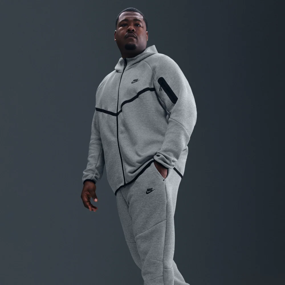 Tech Fleece Joggers - Image 17