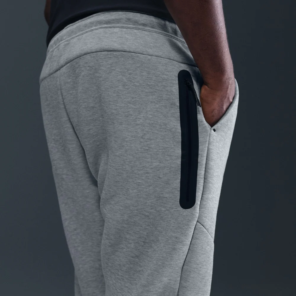 Tech Fleece Joggers - Image 18