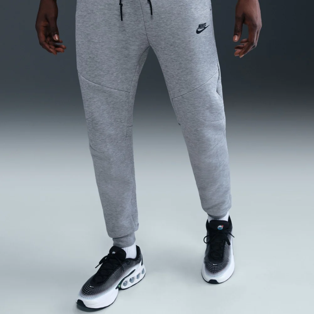 Tech Fleece Joggers - Image 23