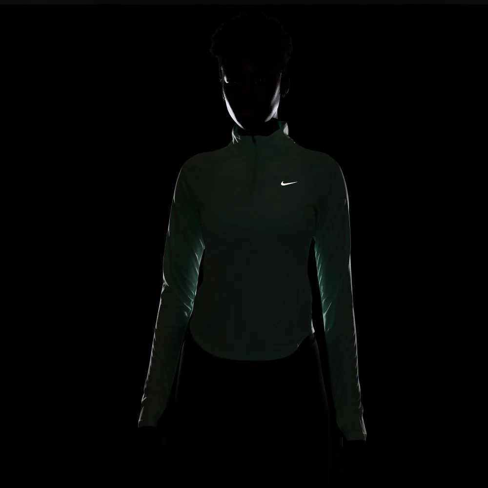 Tempo Swoosh Run Dri-FIT 1/4-Zip Running Long Sleeve T-shirt - Image 10