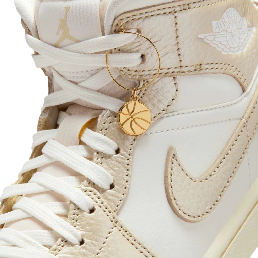 1 Mid SE Shoes - Image 3