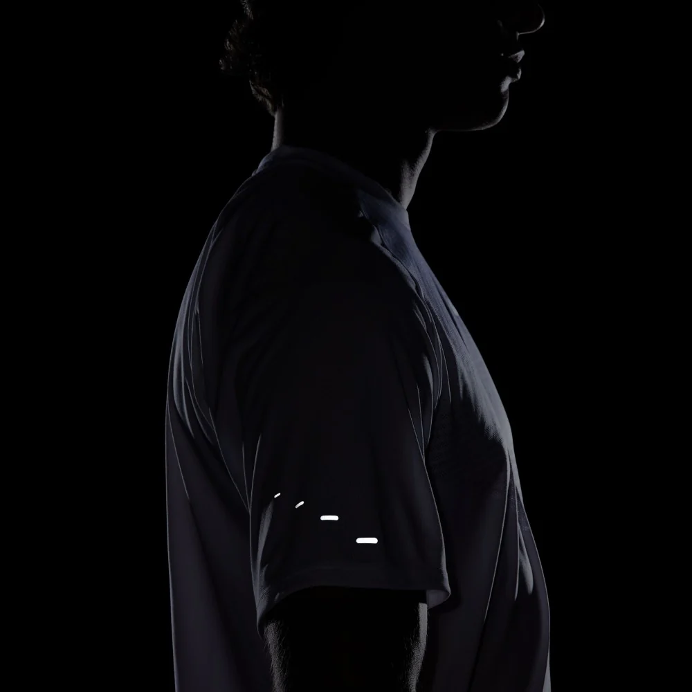 Stride Dri-FIT ADV Running T-shirt - Image 8