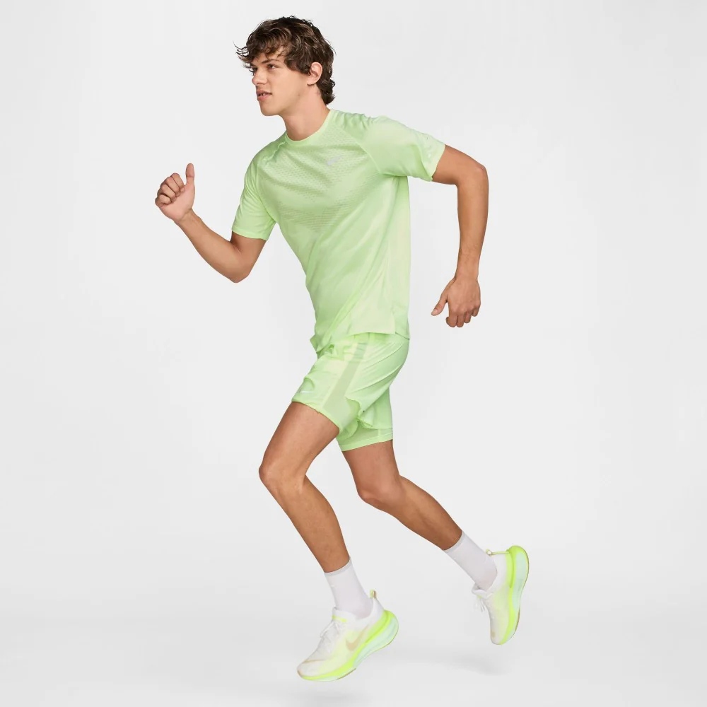 Stride Dri-FIT ADV Running T-shirt - Image 4