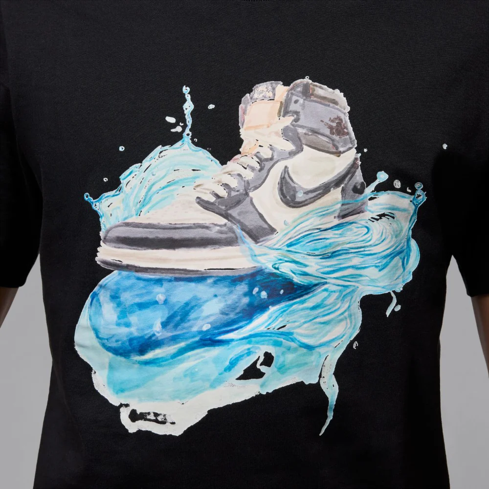Jordan Flight Essentials AJ1 T-Shirt - Image 5