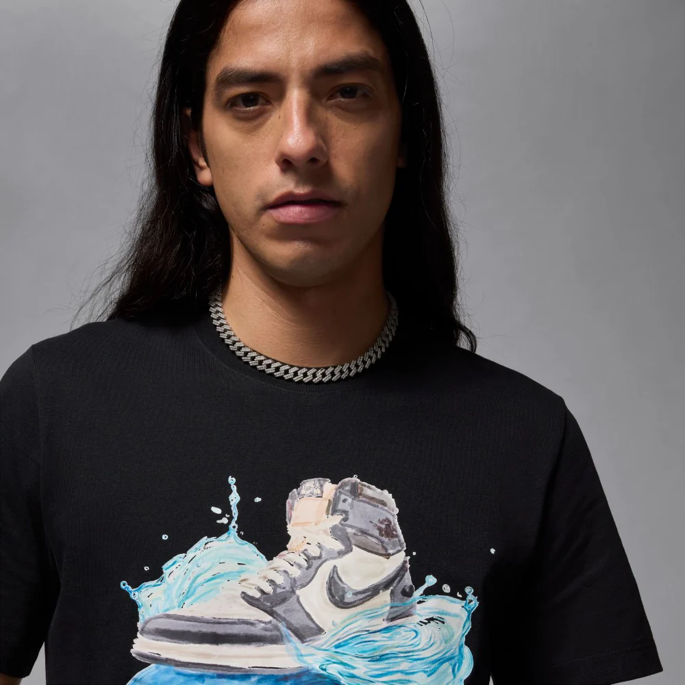 Jordan Flight Essentials AJ1 T-Shirt - Image 7