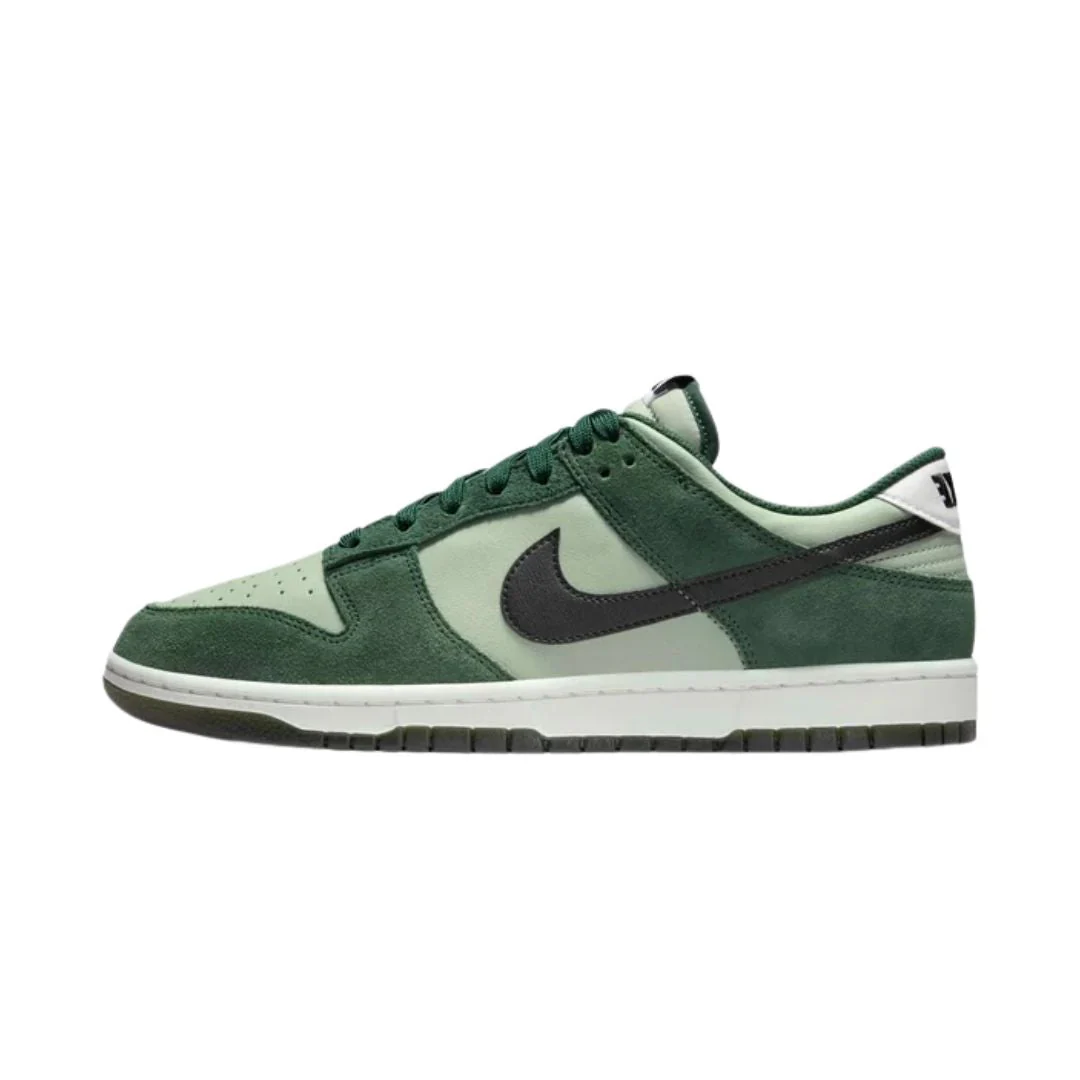 Dunk Low Retro SE Shoes - Image 4