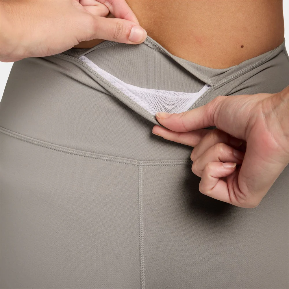 One High-Waisted Full-Length Leggings - Image 7