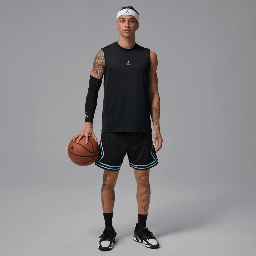 Sport Essentials Dri-FIT Sleeveless Top - Image 2