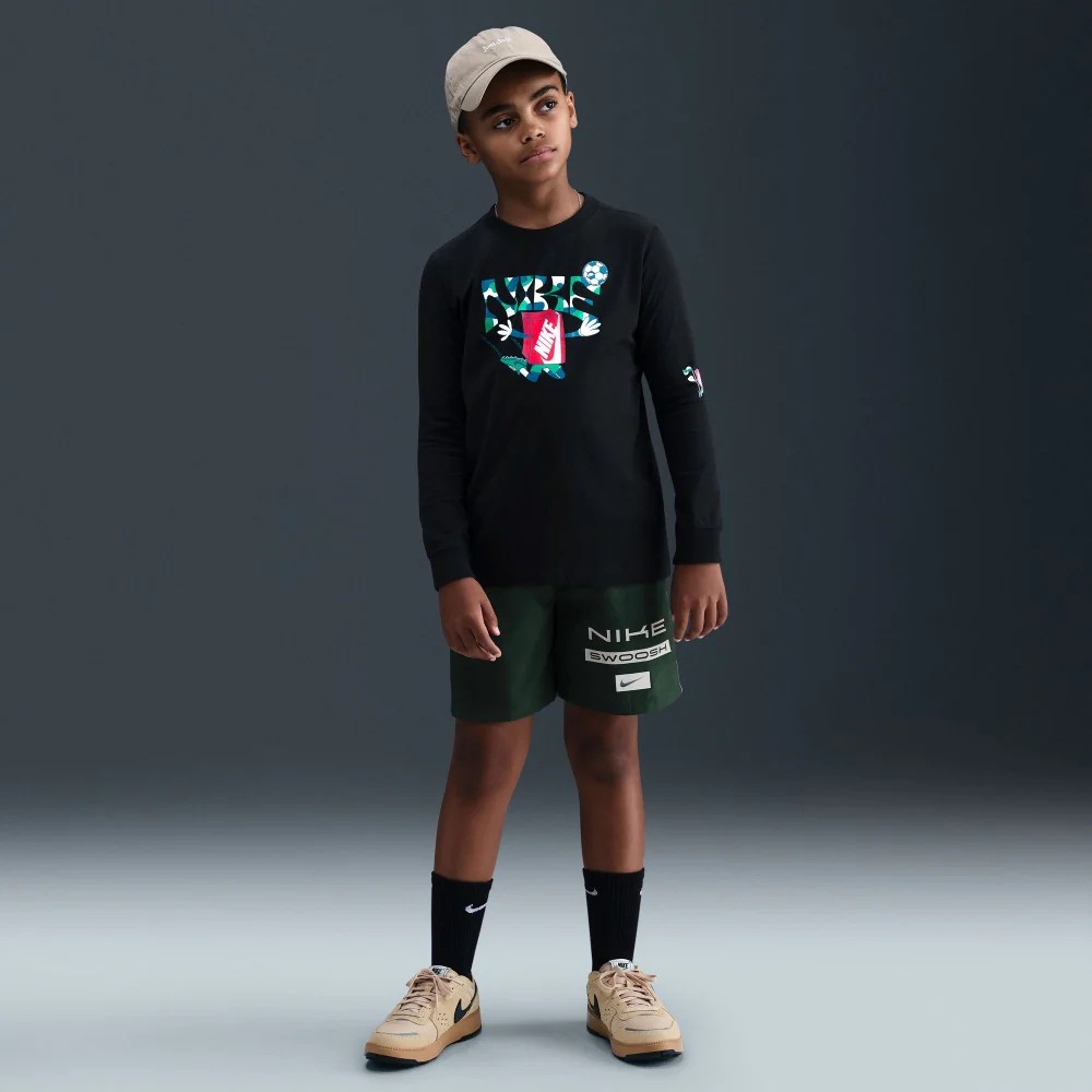 Sportswear T-Shirt - Image 9