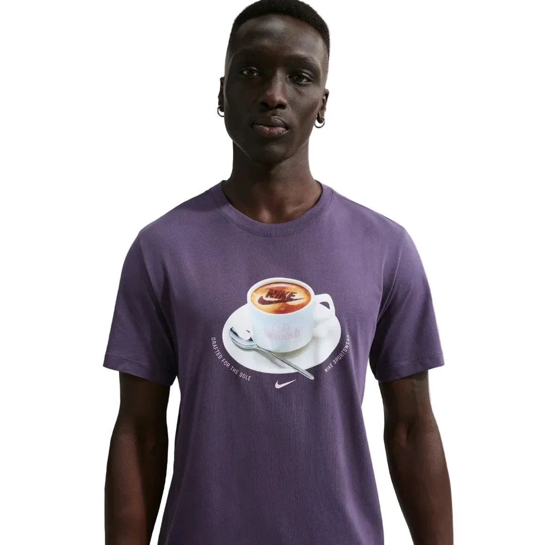 Sportswear T-Shirt - Image 4