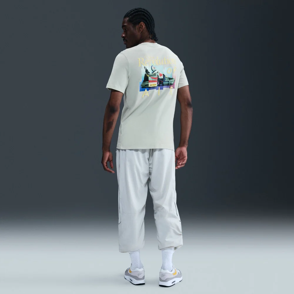 Sportswear T-Shirt - Image 6