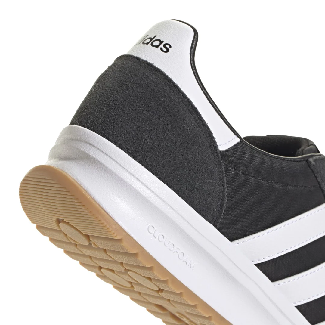 Run 72 Shoes - Image 8