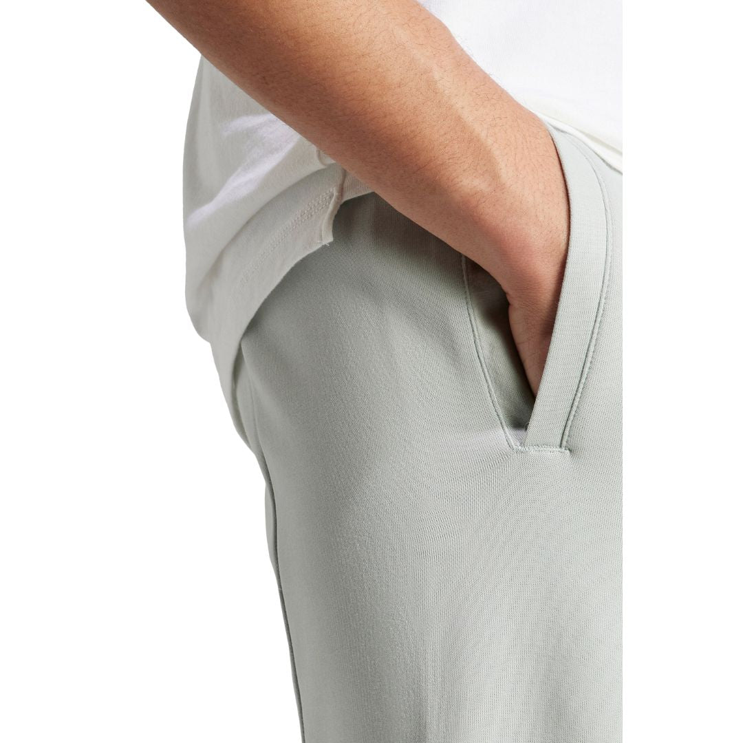 Future Icons Badge Of Sport Joggers - Image 2