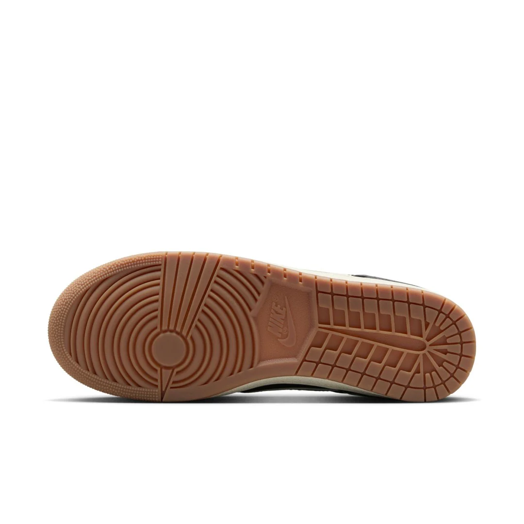 Air Jordan Skyline Low Shoes - Image 7
