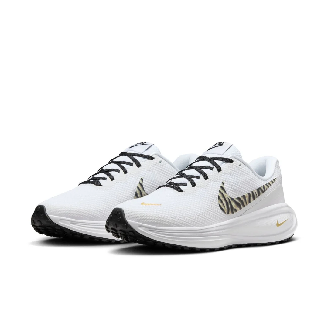 Revolution 8 Shoes - Image 2