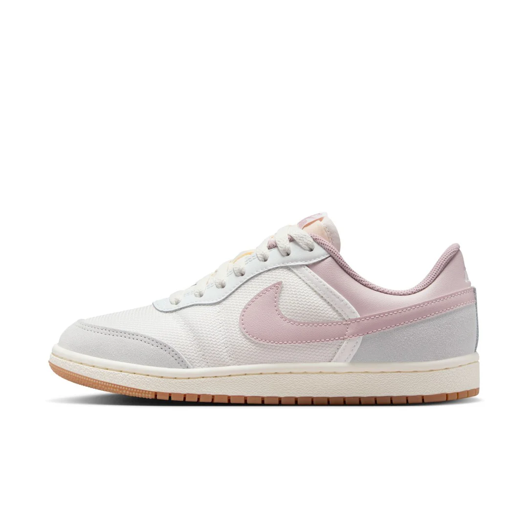 Air Jordan Skyline Low Shoes - Image 4