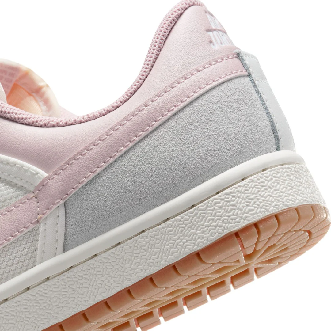 Air Jordan Skyline Low Shoes - Image 7